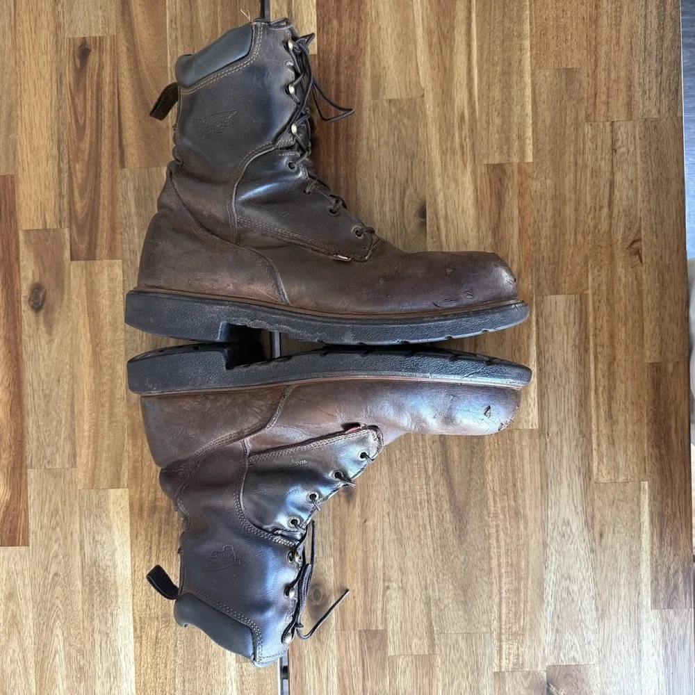 Red Wing Shoes good preowned